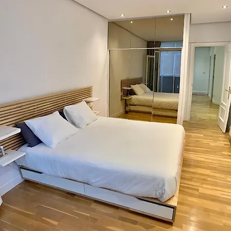 Privada En Centro בית אירוח *